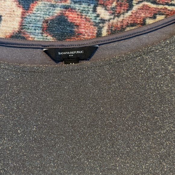 Banana Republic Gold Metallic Sparkle Boat-Neck Top Medium - Picture 7 of 8